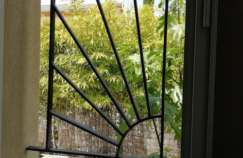 Sauveterre Casa | House in Provence with swimming pool 10Km from Avignon: Ideal for families, sun and relaxation