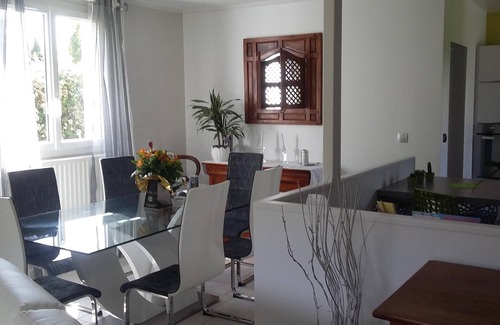 Buc Casa | Casa en tranquila residencia con encanto cerca de Versalles y campo de golf nacional