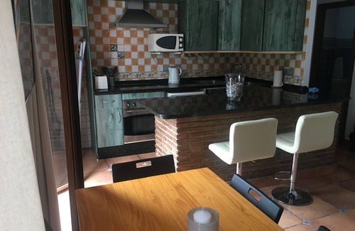 Zahara de la Sierra Casa | Casa céntrica Zahara, tapear y relajar