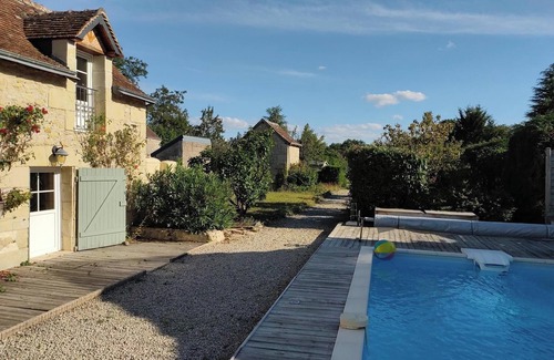 La Chapelle-aux-Naux Casa | HOUSE IN THE HEART OF THE CHATEAUX OF THE LOIRE VALLEY