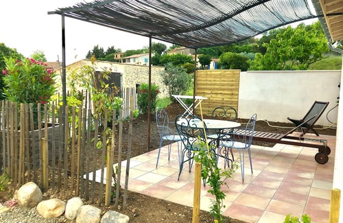 Esparron-de-Verdon Casa | Casa de 50m2 en una aldea provenzal.