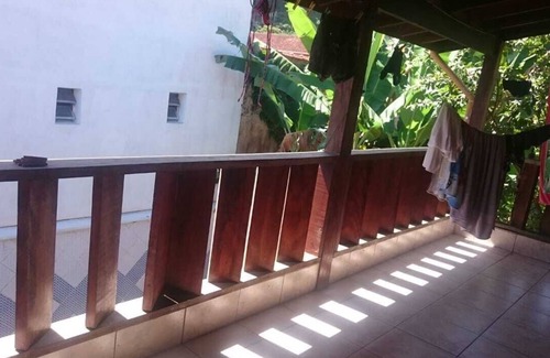 Centro Casa | HOUSE IN THE CENTER OF MONGAGUÁ, QUIET STREET, CLOSE TO BANKS, MARKET AND BEACH.