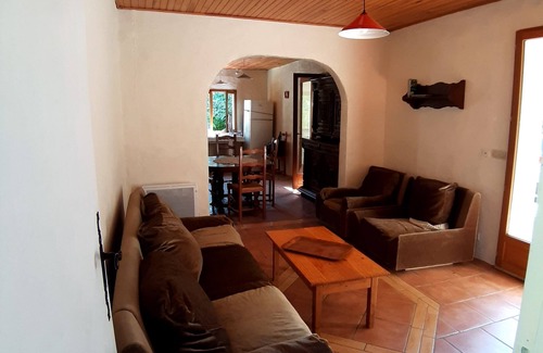 Thoiras Casa | House in the Cévennes for 4 people.