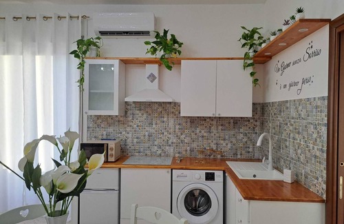Soverato Marina Apartamento | Openspace with fine finishes and high-standard amenities Bright and airy