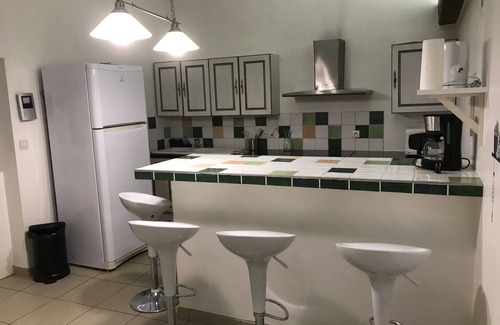 Saint-Sernin-du-Plain Casa | Casa-Económico-Baño con bañera-Vista a la Ciudad