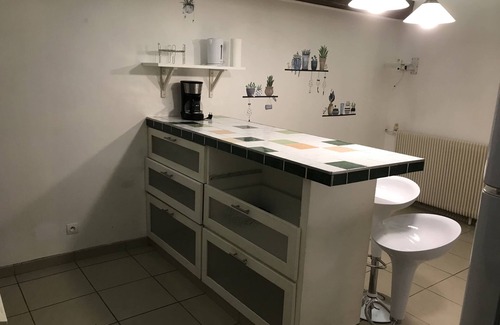 Saint-Sernin-du-Plain Casa | Casa-Económico-Baño con bañera-Vista a la Ciudad