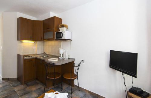 Igrane Casa | House Lea