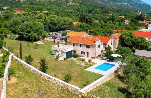 Drnis Casa | House Leptir (99721-K1) - Drniš