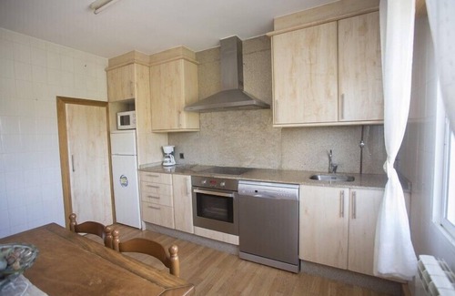 Santiago de Compostela Apartamento | Casa situada a 3 km. de la Catedral y en el Camino de Santiago con WIFI