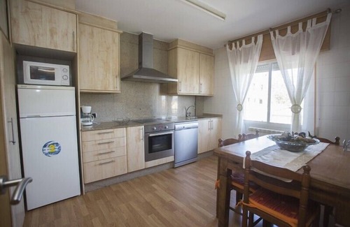 Santiago de Compostela Apartamento | Casa situada a 3 km. de la Catedral y en el Camino de Santiago con WIFI