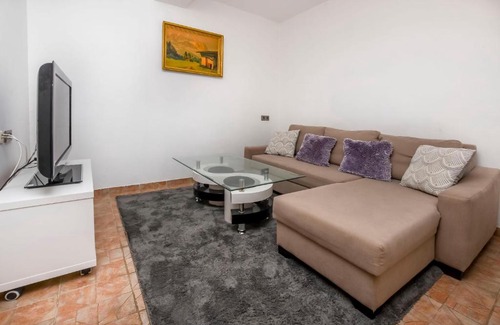 Podglavica Casa | House Lucija