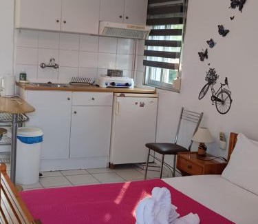 Koinira Apartamento | House Mantesos