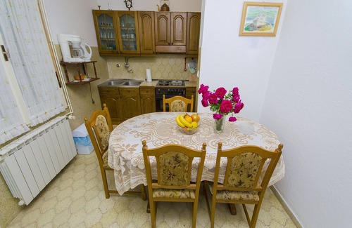 Municipality of Trogir Casa | Casa Marija (40331-K1) - Misevac (Ciovo)