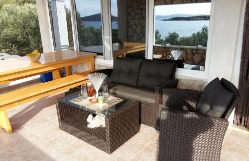 Tkon Casa | House Marko