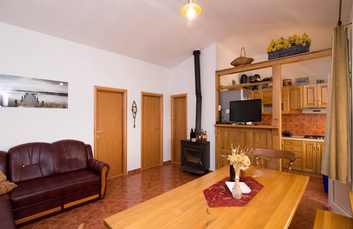 Tkon Casa | House Marko (14574-K1) - Tkon - island Pasman