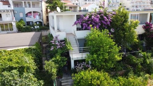 Baska Voda Apartamento | House Marta