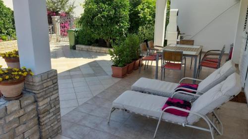 Necujam Casa | House More