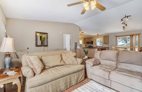 Buena Vista Casa | House near Hot Springs with HOT Tub! In Buena Vista, CO