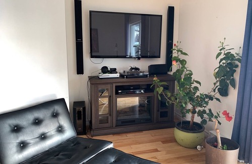 Magog Casa | House Near Lake Memphremagog and Mt Orford for Rent Over Christmas and New Year