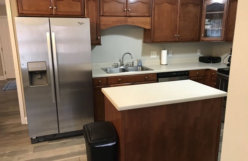 Cleveland Casa | Nueva propiedad disponible-Casa cerca de la Universidad Lee