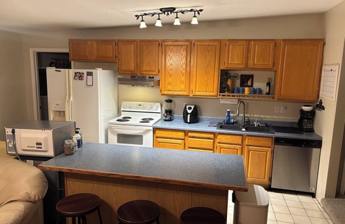 Fairview Casa | House near McMenamins Edgefield, Outlets, Blue Lake Park, Gorge, Hiking, Mt Hood