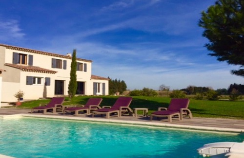 Rognonas Casa | Casa de 220 m² en el campo a las puertas de la ciudad de los Papas.