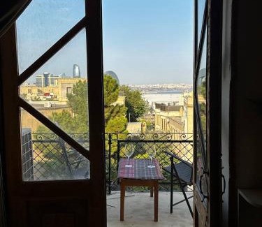 Azerbaijan Apartamento | House of Artists