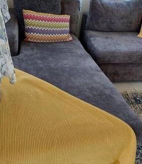 Portmore Casa | House of Bliss