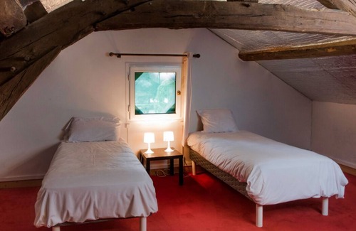 Le Landin Cama Y Desayuno | Casa de Amigos - Castillo Landin