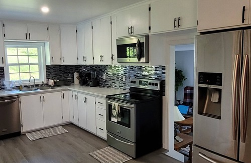 Denniston Casa | House of Friendship, Connect in a Relaxing Getaway near Red River Gorge