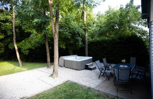 Balatonkenese Apartamento | House of Kenese-Völgye