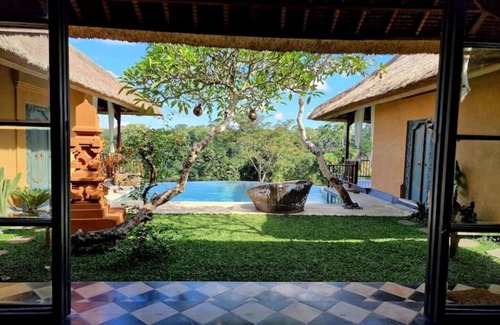 Sayan Casa | House of Lights: Intelligent Luxury in Ubud (3BR) With Staff &Daily Housekeeping