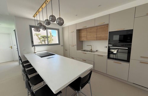 Puilboreau Casa | House of Olives