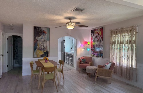Gulfport Casa | House of Sirenity: Mid Century Beach Bungalow in Artsy Gulfport!