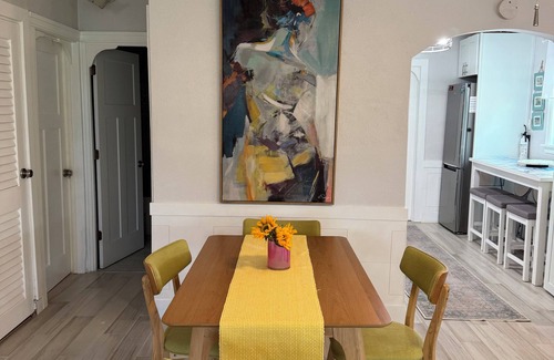 Gulfport Casa | House of Sirenity: Mid Century Beach Bungalow in Artsy Gulfport!