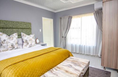 Thulamela Casa | House of Sollys Guesthouse