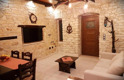 Vlicho Casa | House of Stone Vliho - 2.5km from Nidri