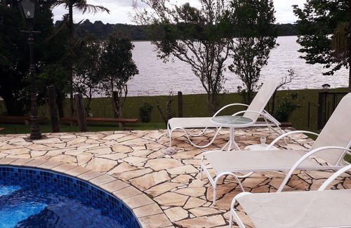 Embu-Guacu Cabaña | CASA DE LOS SUEÑOS A LOS MARGENES DE LA REPRESA GUARAPIRANGA