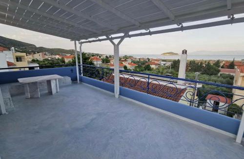 Nea Iraklitsa Casa | House of the Sun