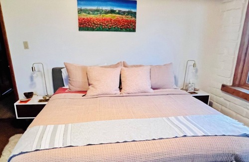 Eldorado at Santa Fe Casa | House of the Yellow Bird! Close to Skiing and Downtown!