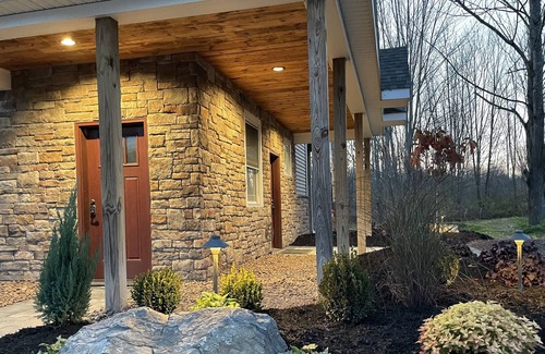 Phoenix Casa | House on 22 acres of woods, trails, lawn, and ponds. On NYS Snowmobile Trail.