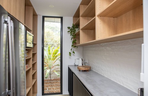 Pottsville Casa | house on anne - in the heart of pottsville