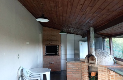 Atibaia Casa | Casa en la hacienda con y vista maravillosa para la Piedra Grande de Atibaia.