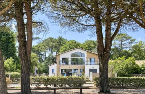 Carcans Casa | House on the lake