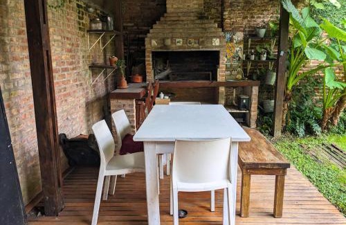 Acassuso Casa | House - Organic Vegetable Garden and Swimming Pool