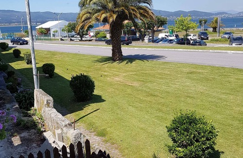 Lanhelas Casa | Casa con vistas al río a 2 km de la playa.