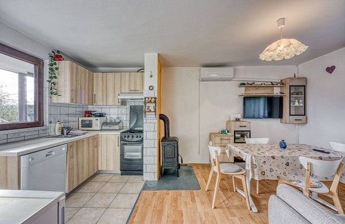 Kraljevec na Sutli Casa | House Pepica With Hot Tub, Kraljevec na Sutli, Croatia