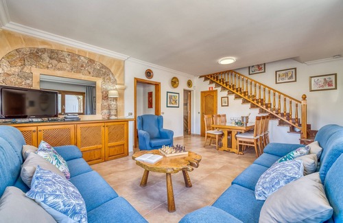 Puerto de Pollensa Chalet De Esquí | Casa en Puerto Pollensa Villa Pintor piscina playa