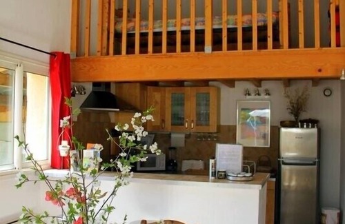 Cadenet Casa | 2 pasos de Lourmarin, casa con jardín vallado en una propiedad de oliva