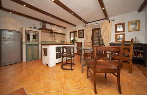 Konavle Casa | House Rilovi - Two Bedroom House with Swimming Pool and Jacuzzi